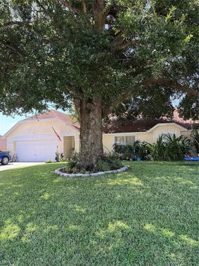 5424 LOMA VISTA DRIVE E