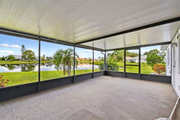 912 E DEL WEBB BOULEVARD