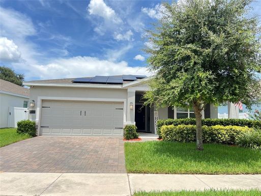 860 CARMILLION COURT