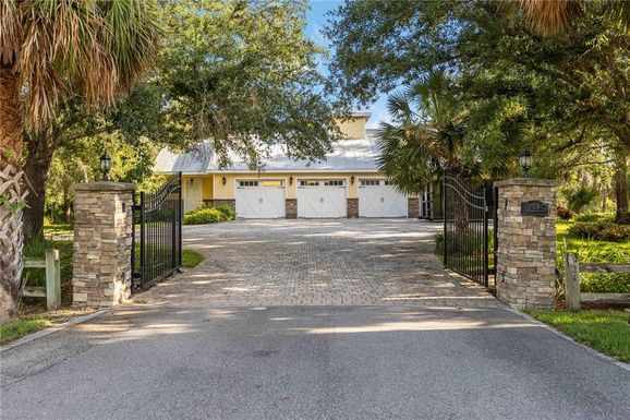 1245 HANOVERIAN CIRCLE