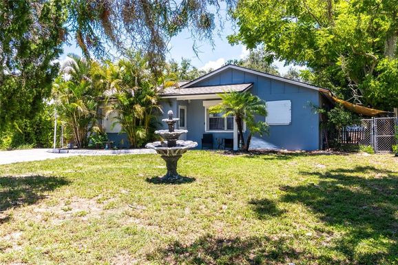 942 TARPON AVENUE