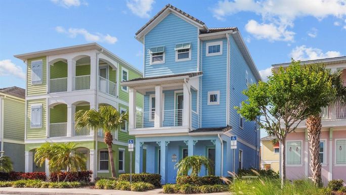 8045 LOST SHAKER LANE