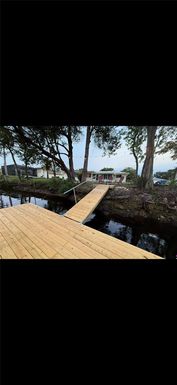 3930 N SEMINOLE POINT