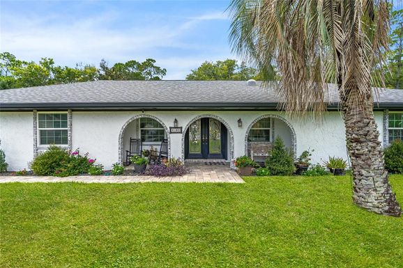 2160 SPANISH MOSS DRIVE