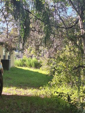 2751 KINGSDALE DRIVE