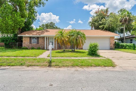 1713 N EDEN CIRCLE