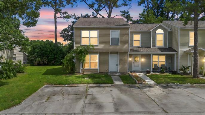 426 GREEN SPRING CIRCLE