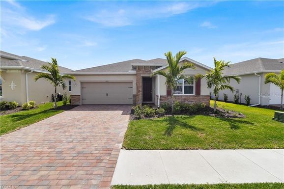 872 STONEWATER LAKE TERRACE