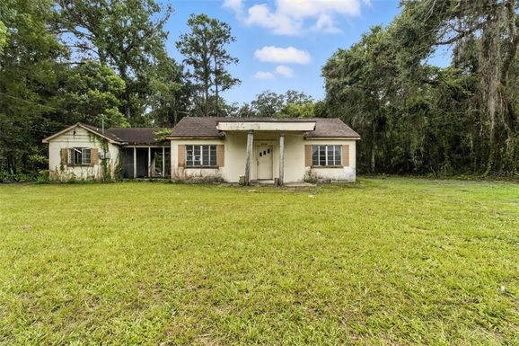 1822 E JEFFERSON STREET