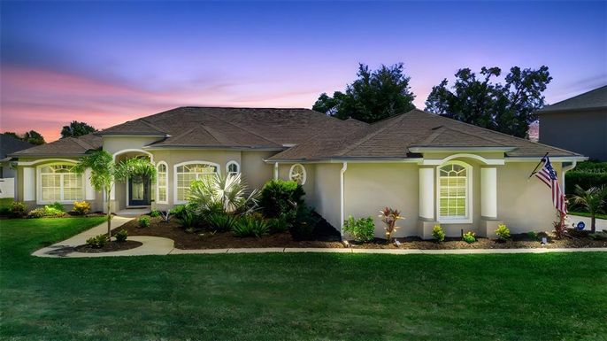 304 CADDIE DRIVE
