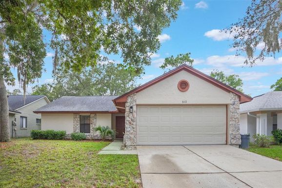 512 HOLBROOK CIRCLE