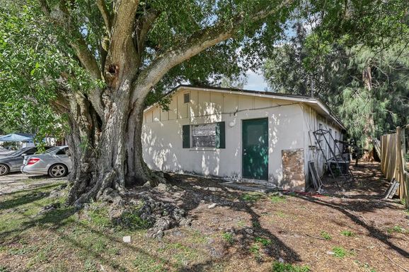 15414 AVALON AVENUE UNIT 15414, 15406