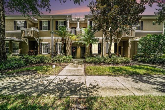 7533 TAMARIND AVENUE