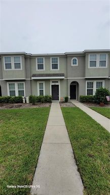 8814 WALNUT GABLE COURT