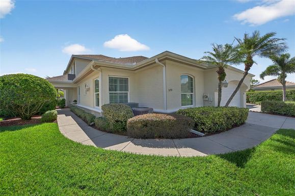 2718 PRESTWICK DRIVE