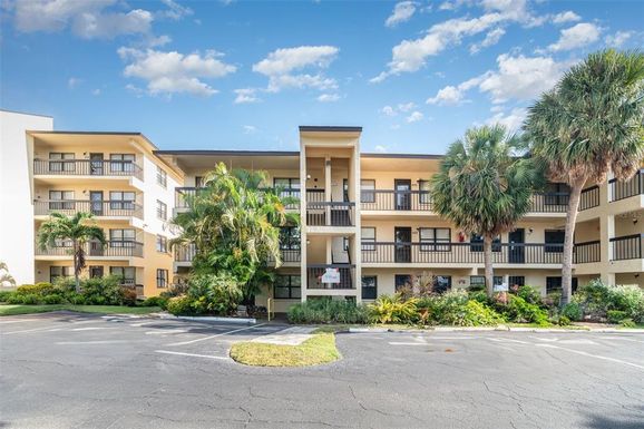 425 30TH AVENUE W UNIT C201