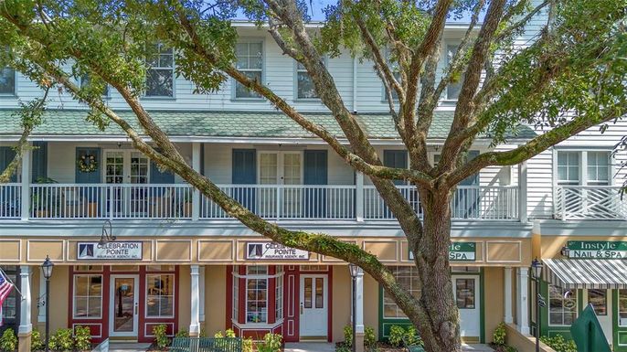 720 CELEBRATION AVENUE UNIT 220