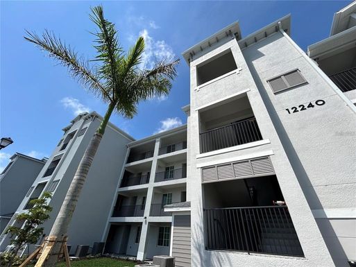 12240 WELLEN GOLF STREET UNIT 403