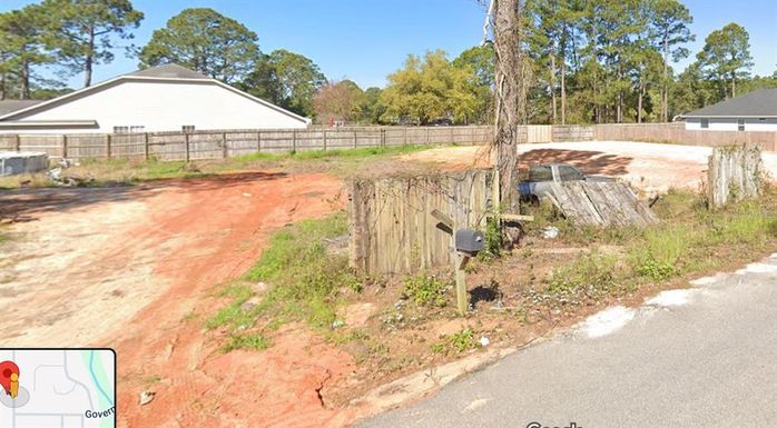 5562 CHARTER CIRCLE