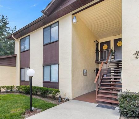 496 BAHIA CIRCLE UNIT B