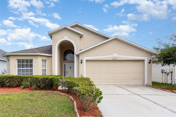 8214 CARRIAGE POINTE DRIVE