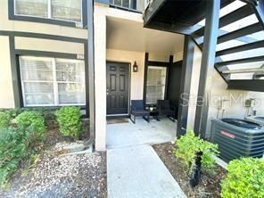 4004 NESTLE OAKS PLACE UNIT 102