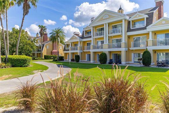 1322 SEVEN EAGLES COURT UNIT 101