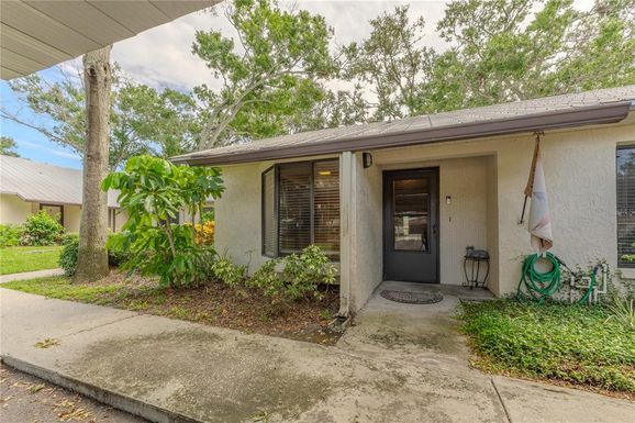 821 SW 3RD AVENUE SW UNIT 5