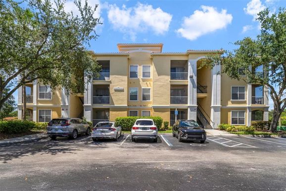 1400 LAKE SHADOW CIRCLE UNIT 10306