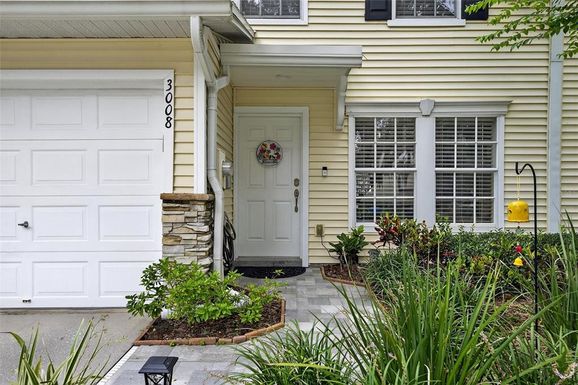 3008 AMBER OAK DRIVE