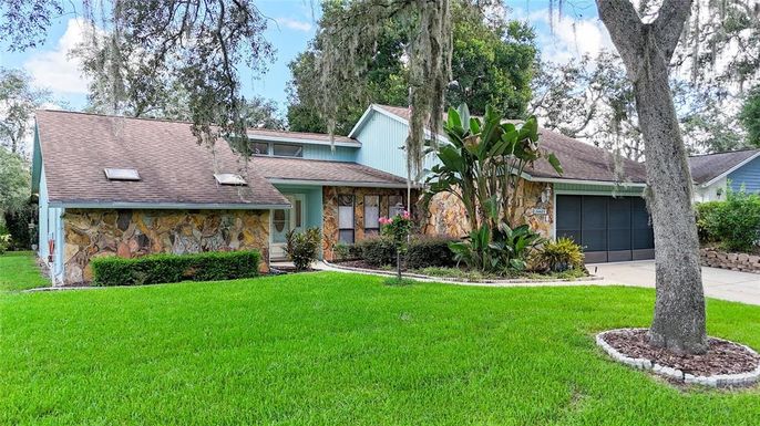 34485 CEDARFIELD DRIVE