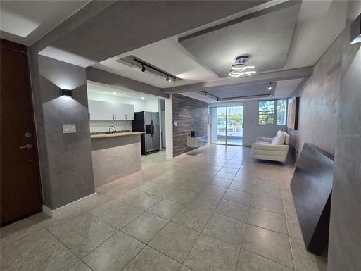 8860 PASEO DEL REY UNIT H-102