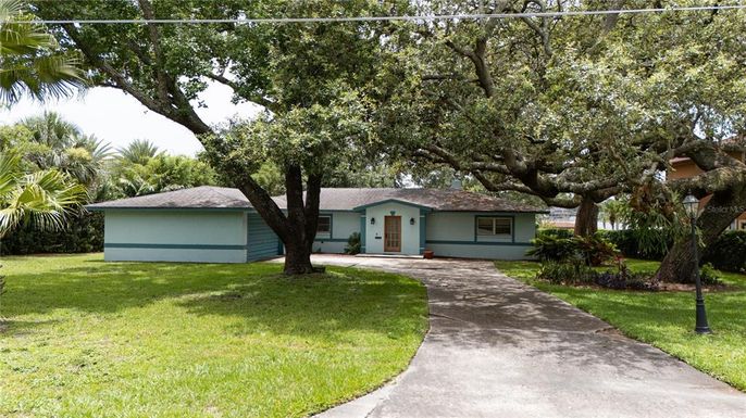 360 LAKE SEMINARY CIRCLE