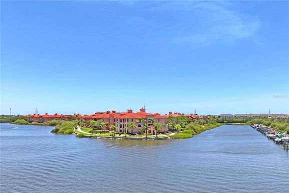 2709 VIA CIPRIANI UNIT 515A