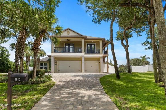 3715 JOHN ANDERSON DRIVE