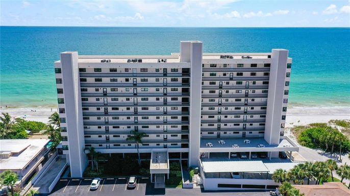 15462 GULF BOULEVARD UNIT 307
