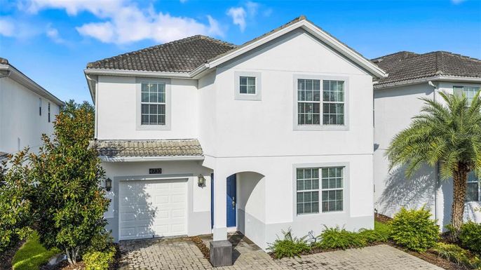 4733 SLEEPY HOLLOW DRIVE