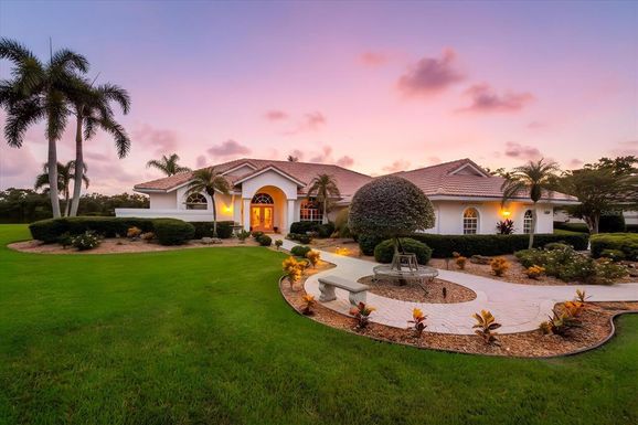 8329 EAGLE LAKE DRIVE