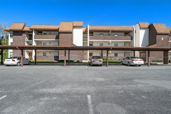 3 CYPRESS RUN UNIT 33A