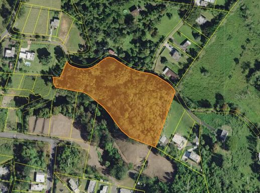 CARR. 824 SECTOR LOS ALVAREZ BO. QUEBRADA CRUZ