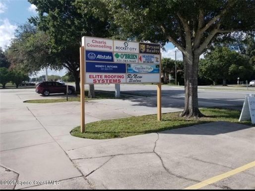 1057 CHENEY HIGHWAY UNIT 4