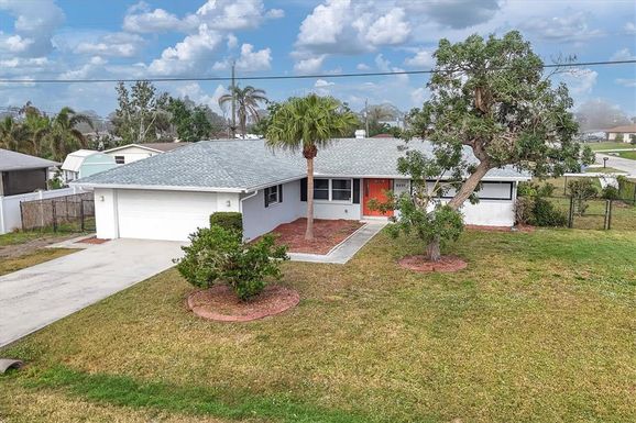 5221 LEMON BAY DRIVE