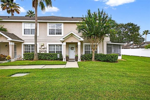 559 KENSINGTON LAKE CIRCLE