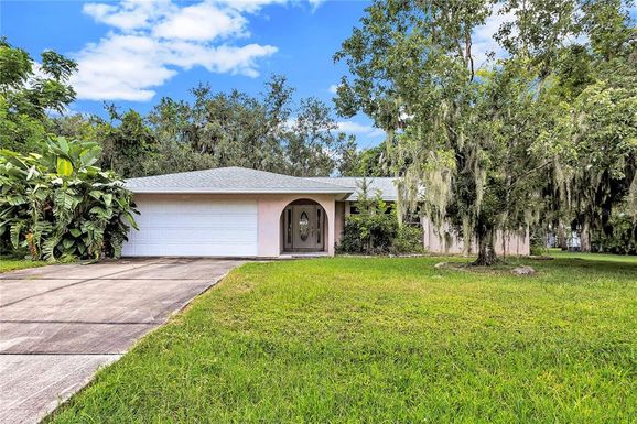 7223 N LEEWYNN DRIVE