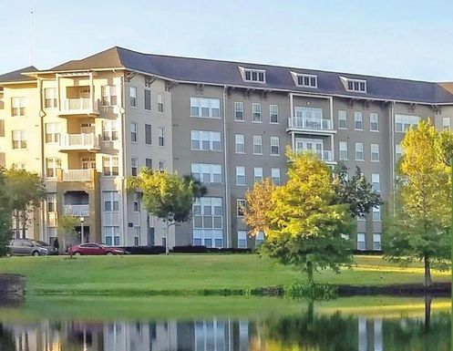 1231 WRIGHT CIRCLE UNIT 207