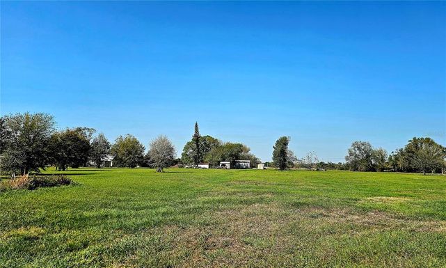 2154 NW GENES LITTLE ACRES AVENUE