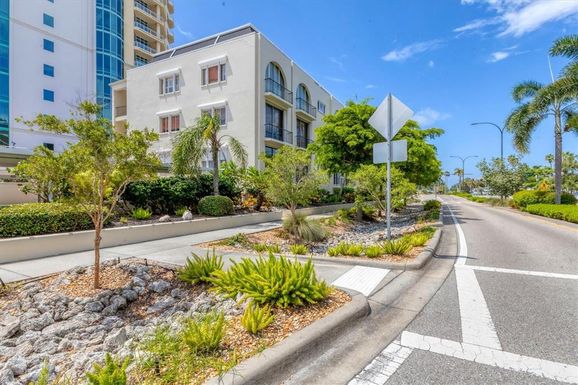 301 S GULFSTREAM AVENUE UNIT 302