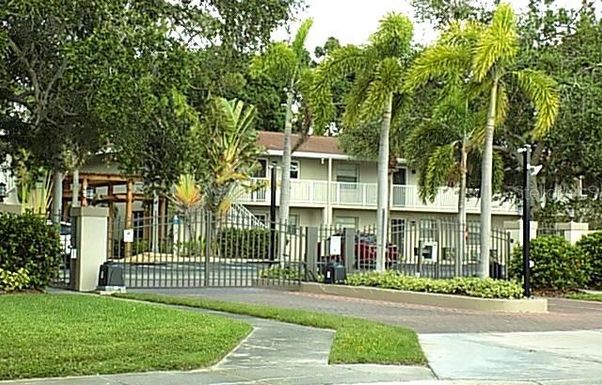 900 LA COSTA CIRCLE UNIT 6