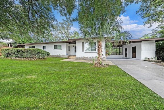 215 DRUID HILLS ROAD