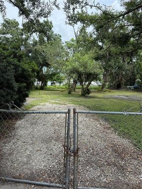 808 46TH STREET COURT E